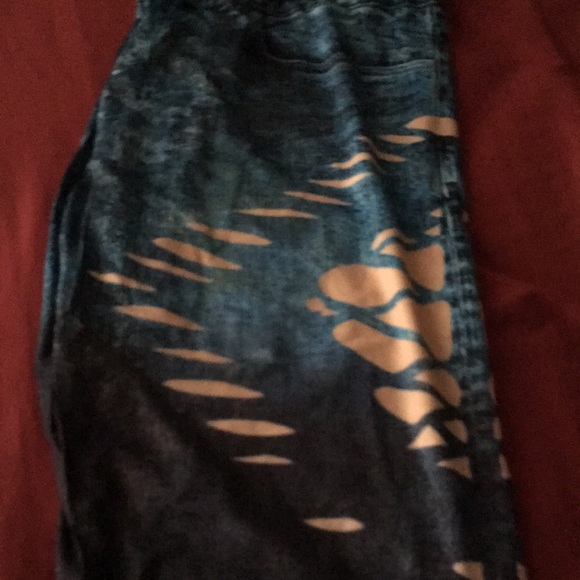 Bottom - Picture 4 of 5